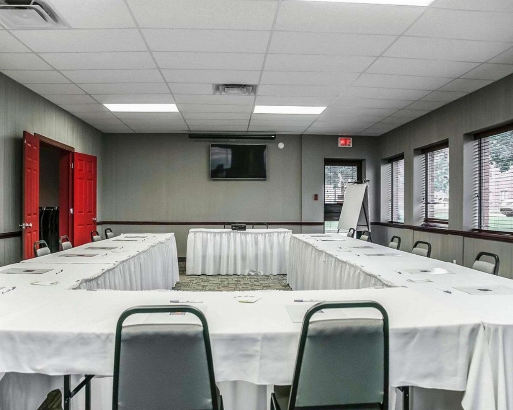 Comfort Inn Laval Main image