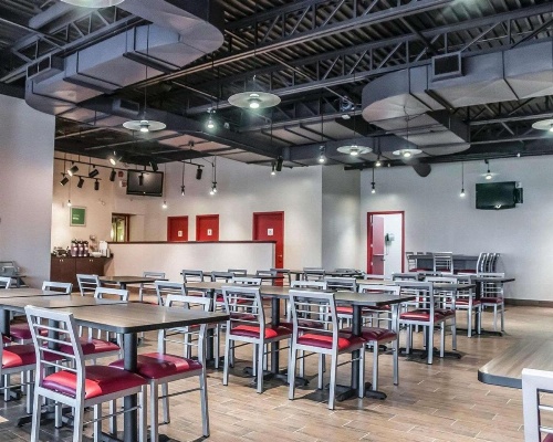 Comfort Inn Laval image 9